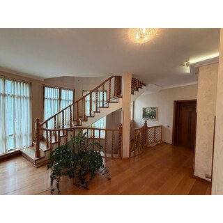 Дом 600 м² в Мамайке, Сочи — 5 спален, 10 соток, 150 млн, фото 0